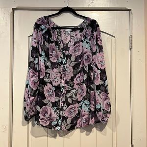 Croft&Barrow long sleeve sheer floral button down blouse,great used condition.